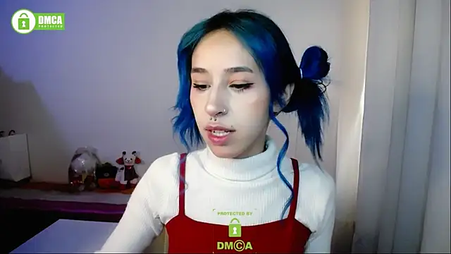 dakota senju online show from December 18, 2025, 2:01 pm