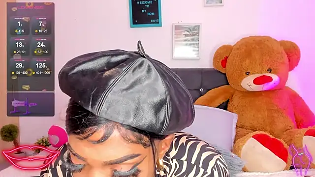 Snapshot of Tayssa_Maravilh chatting on March 8, 2025, 10:56 pm Tayssa Maravilh online show from March 8, 2025, 10:56 pm