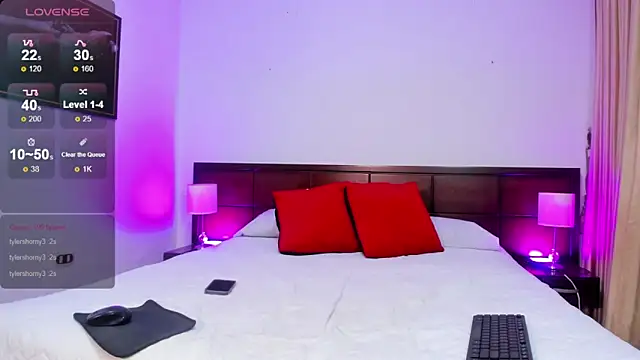 Snapshot of valery_camber chatting on December 2, 2024, 8:22 pm valery camber online show from December 2, 2024, 8:22 pm