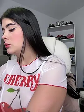 Snapshot of misslollipop04 chatting on September 15, 2025, 1:16 am misslollipop04 online show from September 15, 2025, 1:16 am