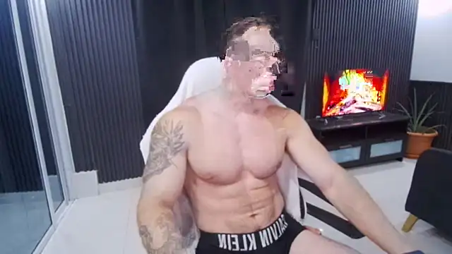 YourHotGreg online show from May 28, 2026, 3:48 am
