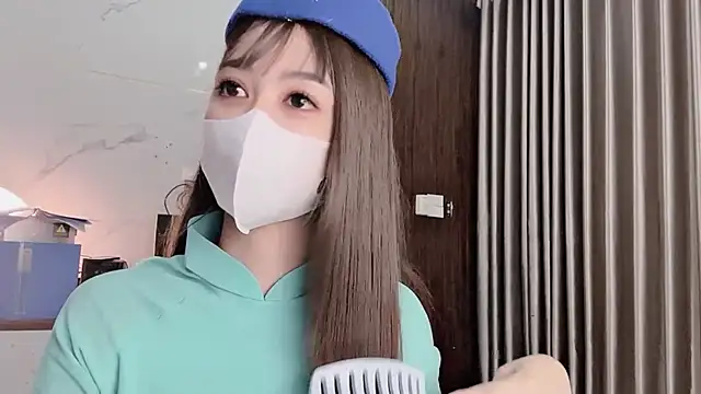 Snapshot of Mono-Stewardesss chatting on October 19, 2025, 3:01 pm Mono-Stewardesss online show from October 19, 2025, 3:01 pm