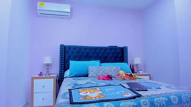 ClayrRosse online show from February 1, 2025, 3:18 pm