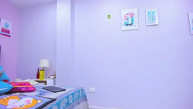 ClayrRosse online show from March 7, 2025, 12:26 am