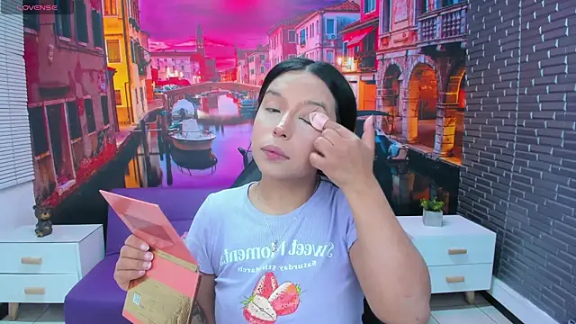 Small naughty  online show from November 10, 2025, 1:32 pm