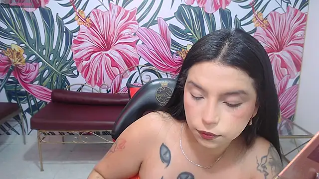 Small naughty  online show from April 16, 2026, 1:12 pm