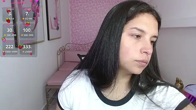 Small naughty  online show from June 2, 2026, 1:13 pm