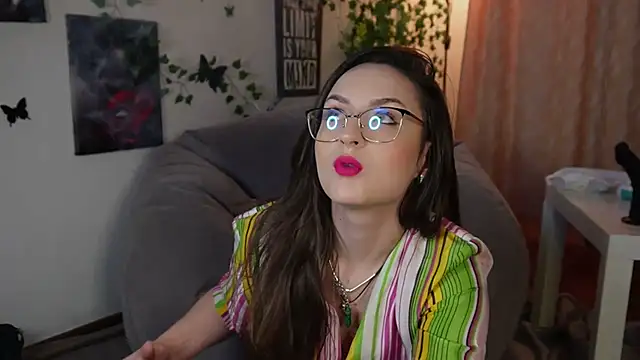 NaughtYHomemadE online show from January 12, 2025, 6:27 pm