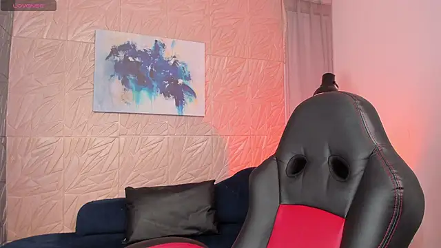 Snapshot of magic_fernanda chatting on December 10, 2024, 9:54 pm magic fernanda online show from December 10, 2024, 9:54 pm