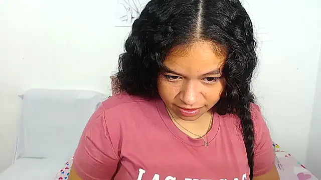 Hazel donna online show from May 28, 2026, 9:28 am
