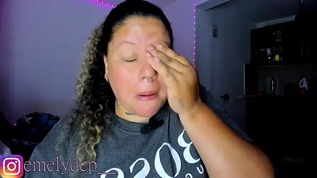 mariana maze online show from September 14, 2025, 7:40 am