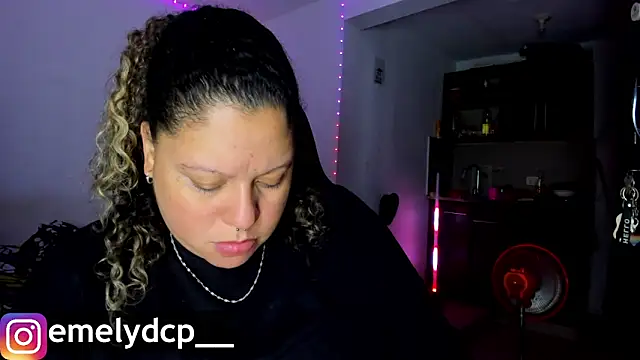 mariana maze online show from October 5, 2025, 7:17 am