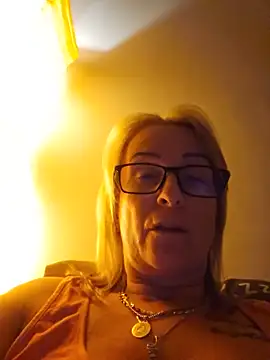 Steffi45 online show from June 2, 2026, 7:16 pm