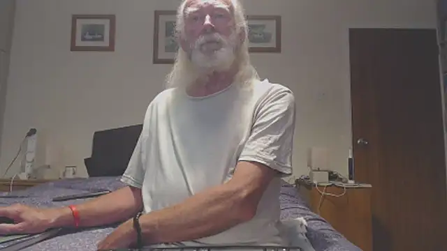 WaverlyKernow online show from June 18, 2026, 11:25 am