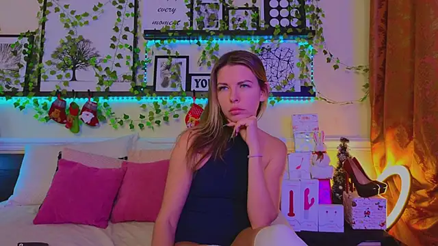 Real Tini online show from December 12, 2024, 12:33 pm