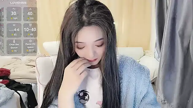 Snapshot of Ti_amo_UU chatting on January 8, 2025, 5:59 pm Ti amo UU online show from January 8, 2025, 5:59 pm