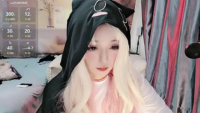 Snapshot of Ti_amo_UU chatting on November 8, 2025, 12:05 pm Ti amo UU online show from November 8, 2025, 12:05 pm