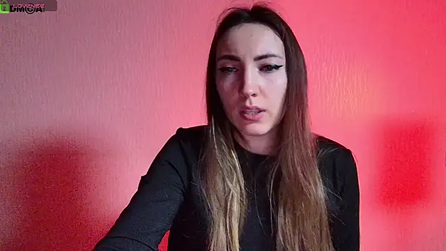 cute  angell online show from October 21, 2025, 5:46 pm