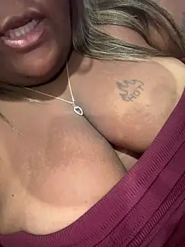 MedusaHot69 online show from March 11, 2026, 4:40 am