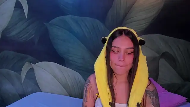 Snapshot of sweett_dirty chatting on January 24, 2025, 6:25 pm sweett dirty online show from January 24, 2025, 6:25 pm