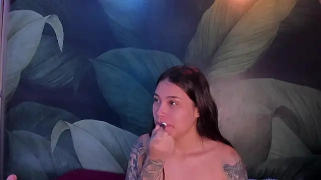 Snapshot of sweett_dirty chatting on January 25, 2025, 3:09 pm sweett dirty online show from January 25, 2025, 3:09 pm