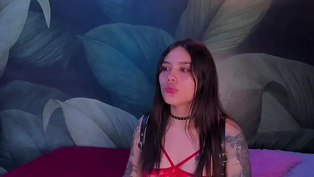 Snapshot of sweett_dirty chatting on February 3, 2025, 3:27 pm sweett dirty online show from February 3, 2025, 3:27 pm