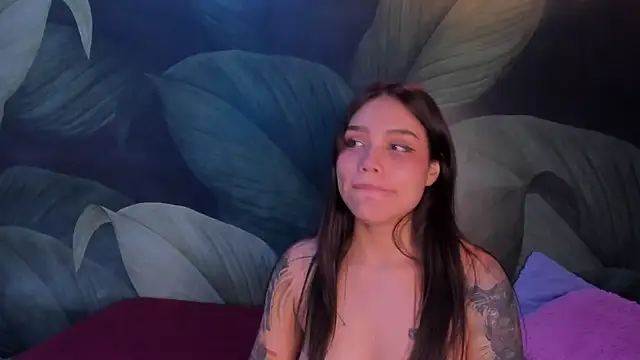 Snapshot of sweett_dirty chatting on February 8, 2025, 3:31 pm sweett dirty online show from February 8, 2025, 3:31 pm