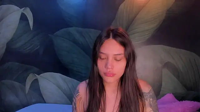 Snapshot of sweett_dirty chatting on February 15, 2025, 12:22 pm sweett dirty online show from February 15, 2025, 12:22 pm