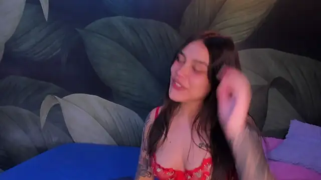 Snapshot of sweett_dirty chatting on February 19, 2025, 3:27 pm sweett dirty online show from February 19, 2025, 3:27 pm