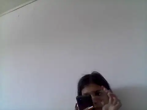Snapshot of mariy_ chatting on January 9, 2026, 3:59 pm mariy online show from January 9, 2026, 3:59 pm