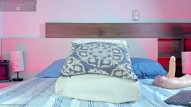  fullmoon online show from January 5, 2026, 7:28 pm