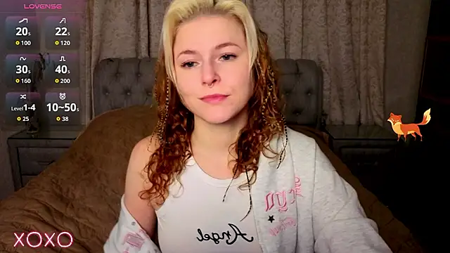 Snapshot of rocky_foxy chatting on March 10, 2026, 11:10 pm rocky foxy online show from March 10, 2026, 11:10 pm