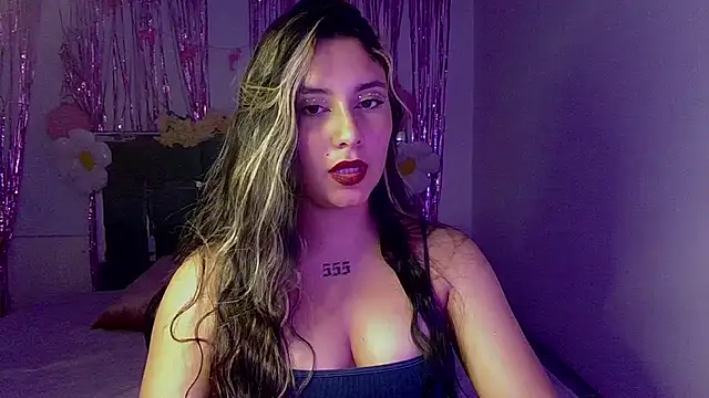 Lia 14  online show from October 11, 2025, 12:32 am