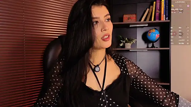 missatenea online show from May 28, 2026, 1:08 pm