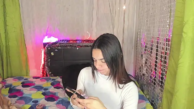 Snapshot of Megan_Miles02 chatting on January 6, 2025, 8:46 am Megan Miles02 online show from January 6, 2025, 8:46 am