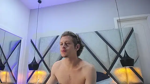 AnthonyAlso online show from October 28, 2025, 8:22 pm