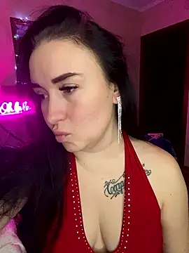 Roxana Bell online show from December 3, 2024, 6:17 pm