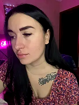 Roxana Bell online show from December 6, 2024, 12:49 pm