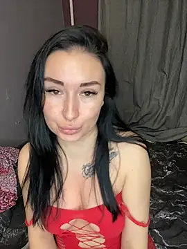 Roxana Bell online show from December 11, 2024, 1:39 pm