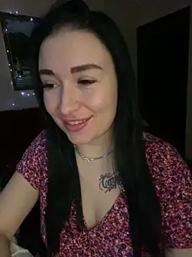 Roxana Bell online show from December 24, 2024, 9:55 pm