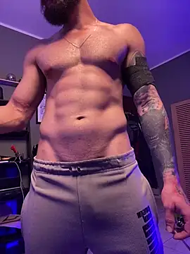 MachineDien online show from May 15, 2026, 6:37 pm