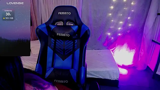 BLACKTSUKI7  online show from January 24, 2025, 8:43 pm