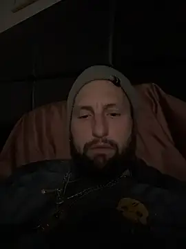 BobbyQ29 online show from February 8, 2026, 7:23 am