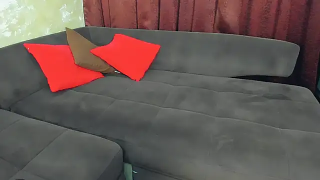 LayaFlow online show from March 17, 2025, 9:44 am