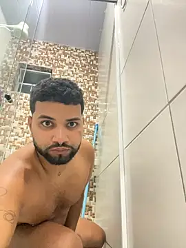 EuuupravcS2 online show from October 12, 2025, 1:59 am