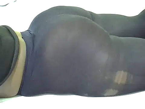 candililie online show from April 12, 2026, 12:59 am