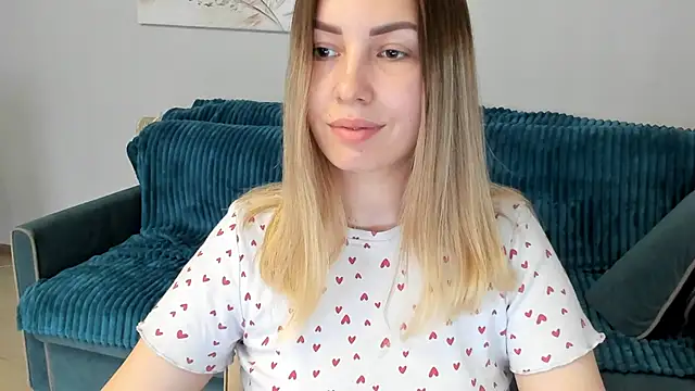 Snapshot of Mia_shy1 chatting on February 18, 2025, 7:54 am Mia shy1 online show from February 18, 2025, 7:54 am