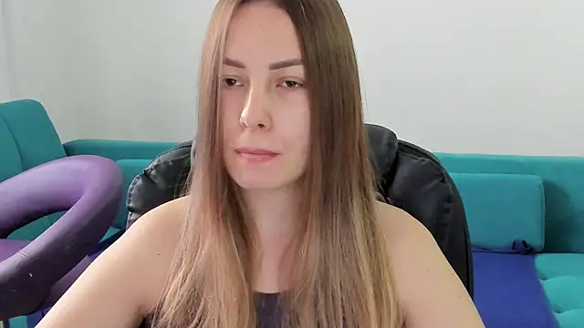 Snapshot of Mia_shy1 chatting on January 17, 2026, 9:03 am Mia shy1 online show from January 17, 2026, 9:03 am