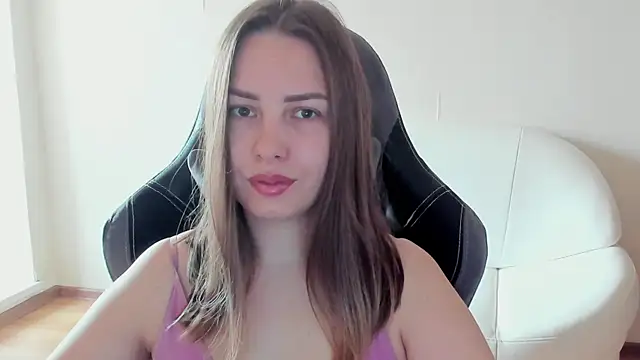 Mia shy1 online show from May 13, 2026, 5:05 am