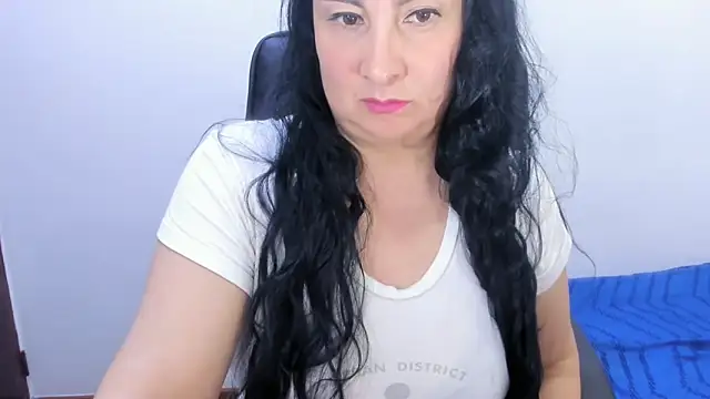 Snapshot of Ashyle chatting on March 6, 2025, 3:13 am Ashyle online show from March 6, 2025, 3:13 am